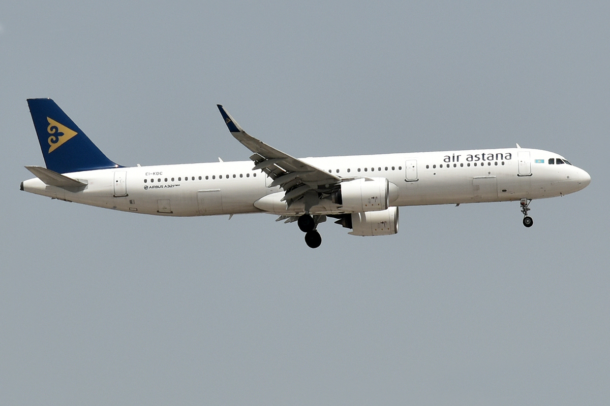 비행 중인 에어 아스타나 Airbus A321-271NX, 등록번호 EI-KGC